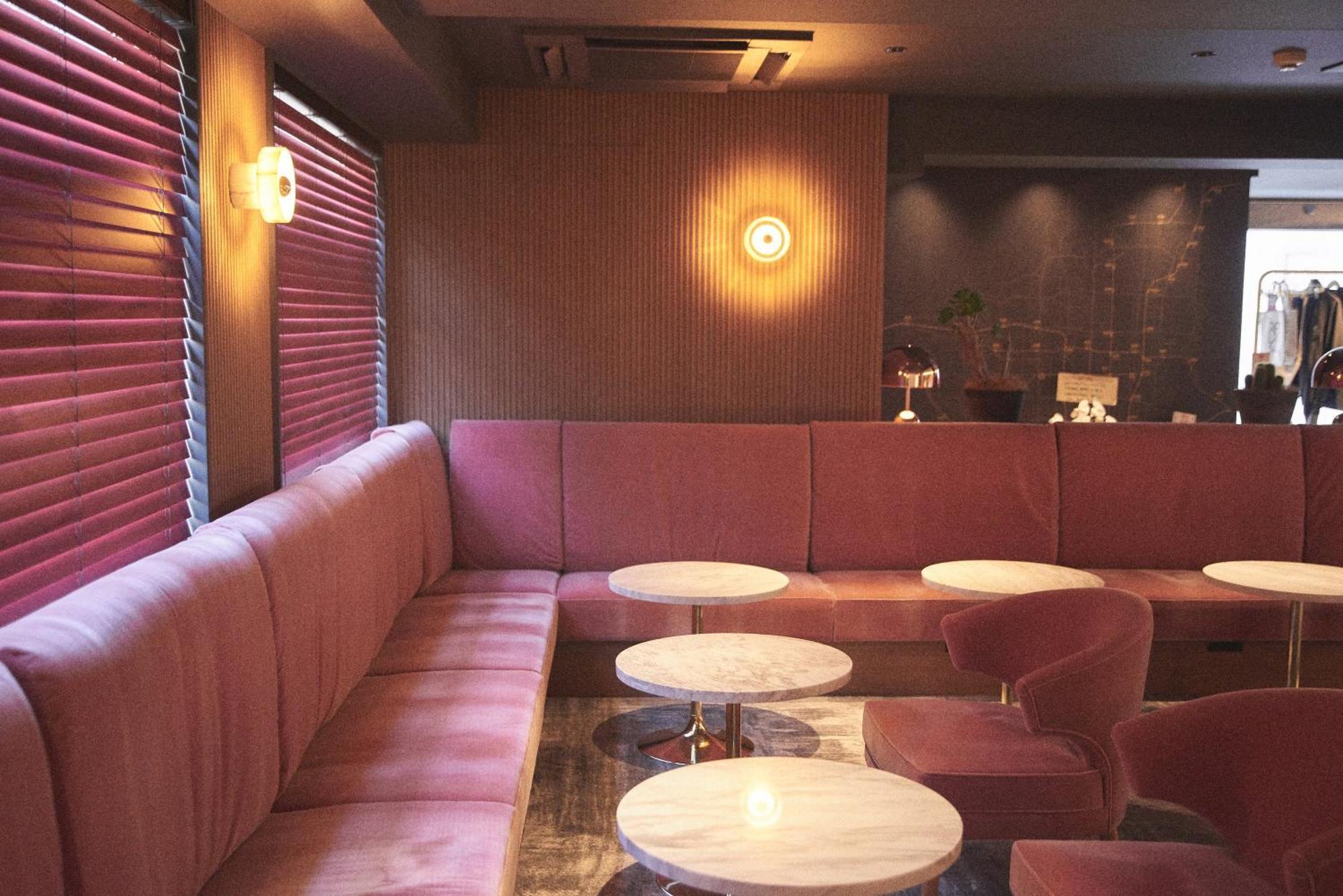 She, 3* 京都